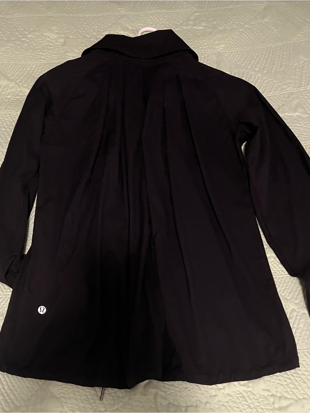 lululemon athletica Black Full-Zip Lightweight Jacket - Picture 3 of 7